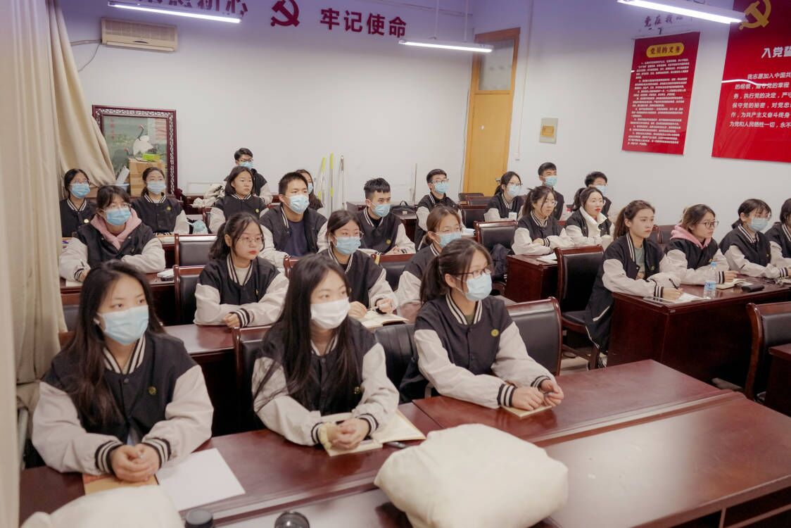 ���ߵ����˿��ֽ�