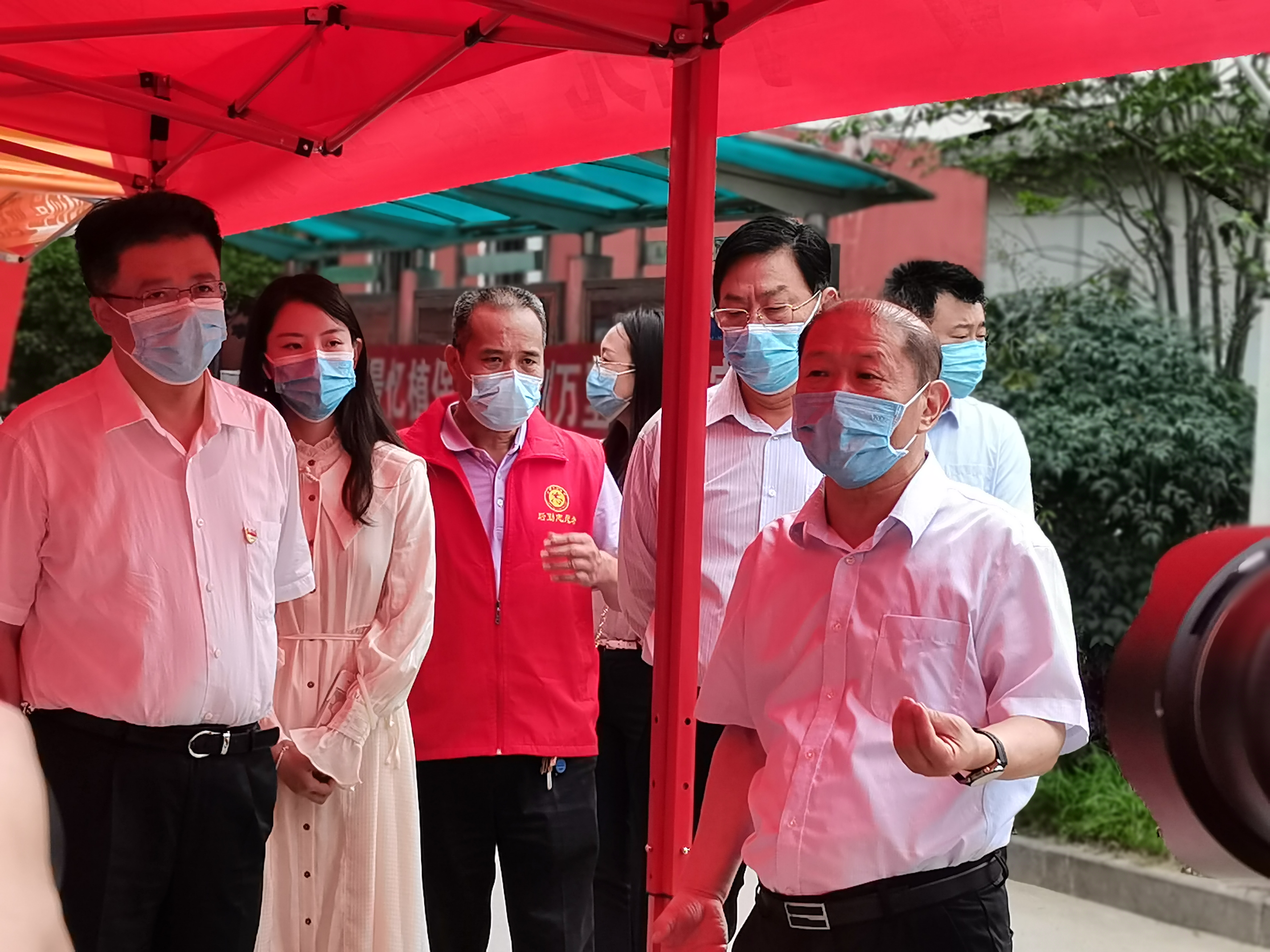 ���ߵ����˿��ֽ�