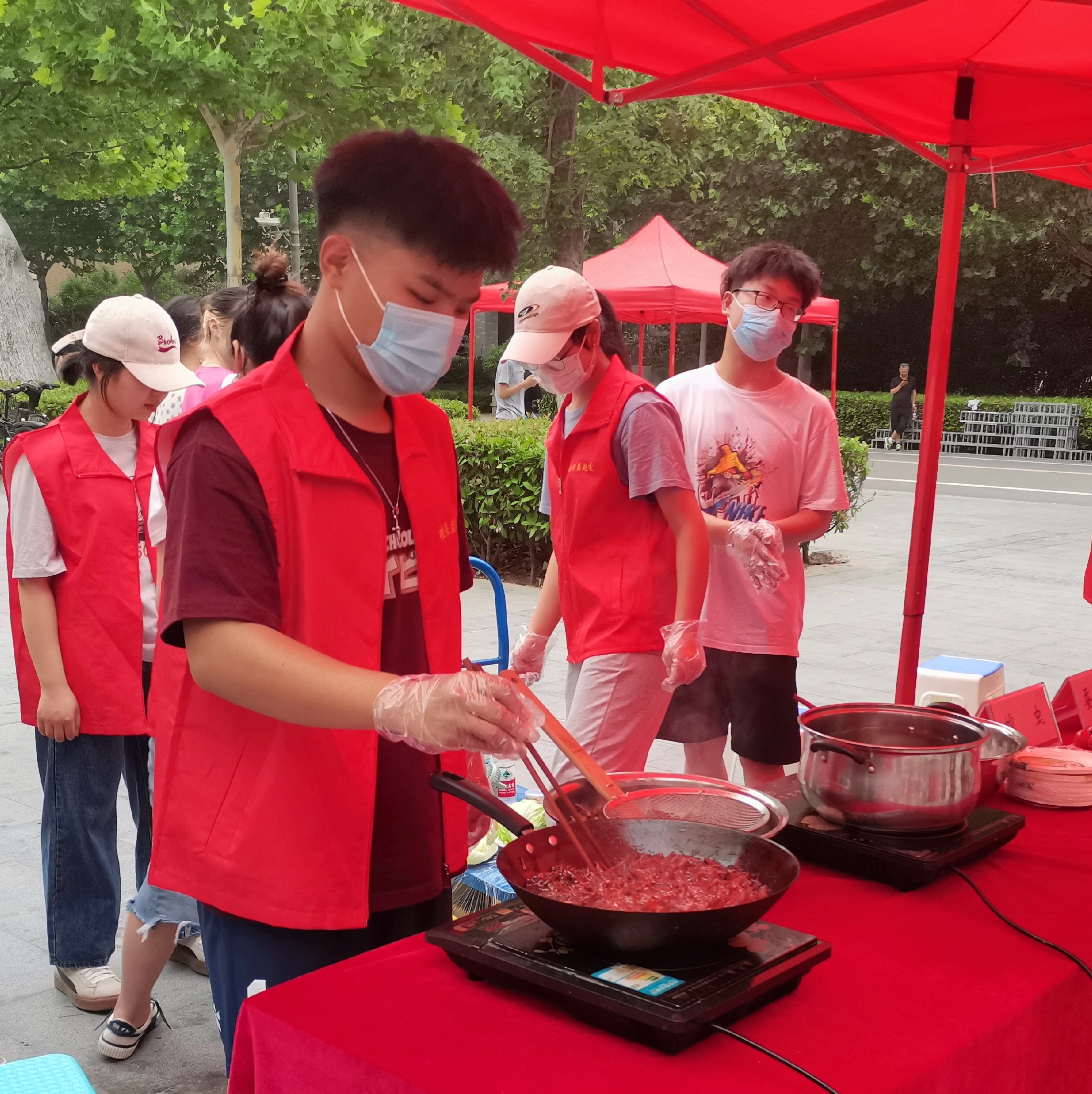 ���ߵ����˿��ֽ�