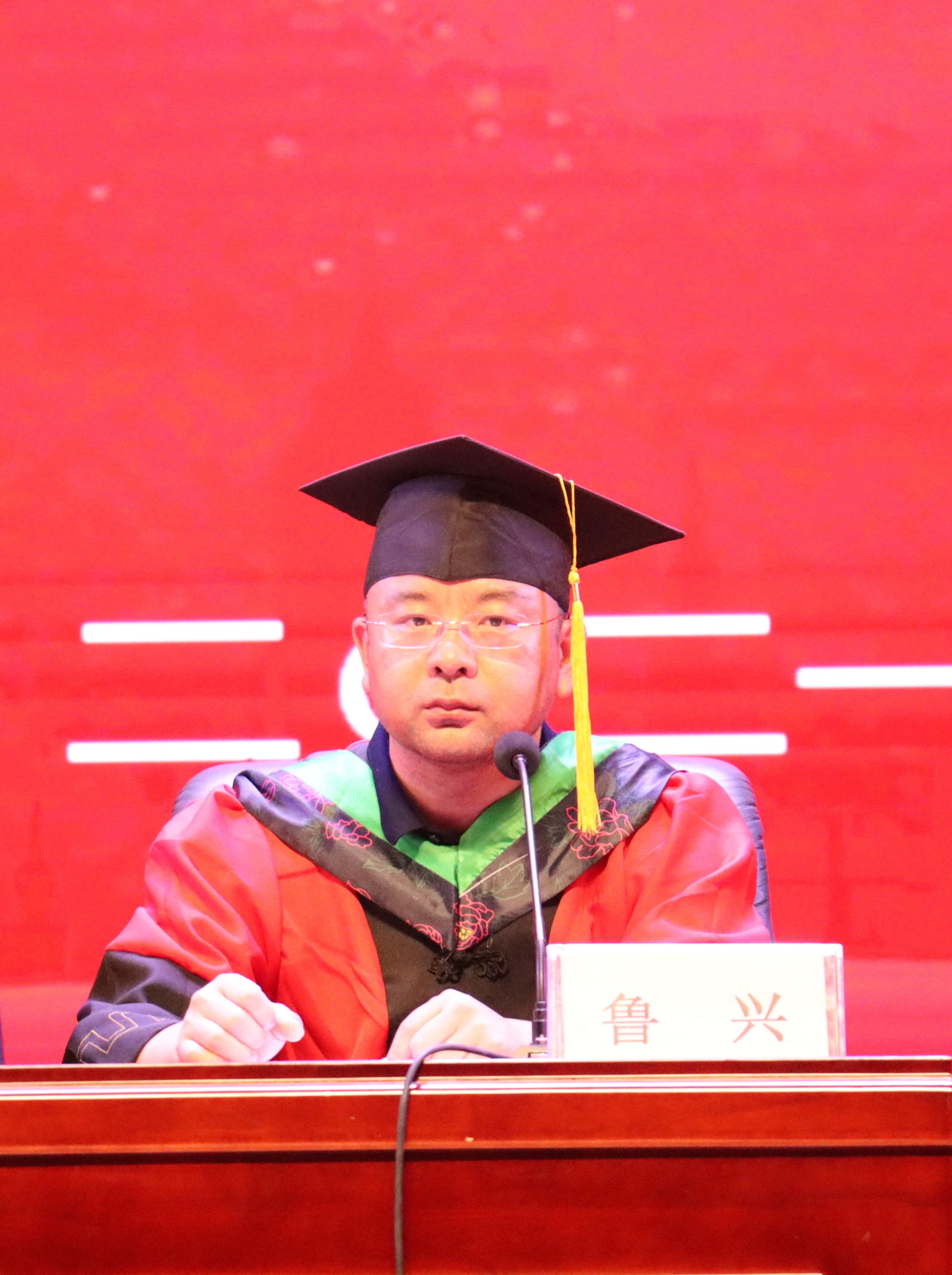 ���ߵ����˿��ֽ�