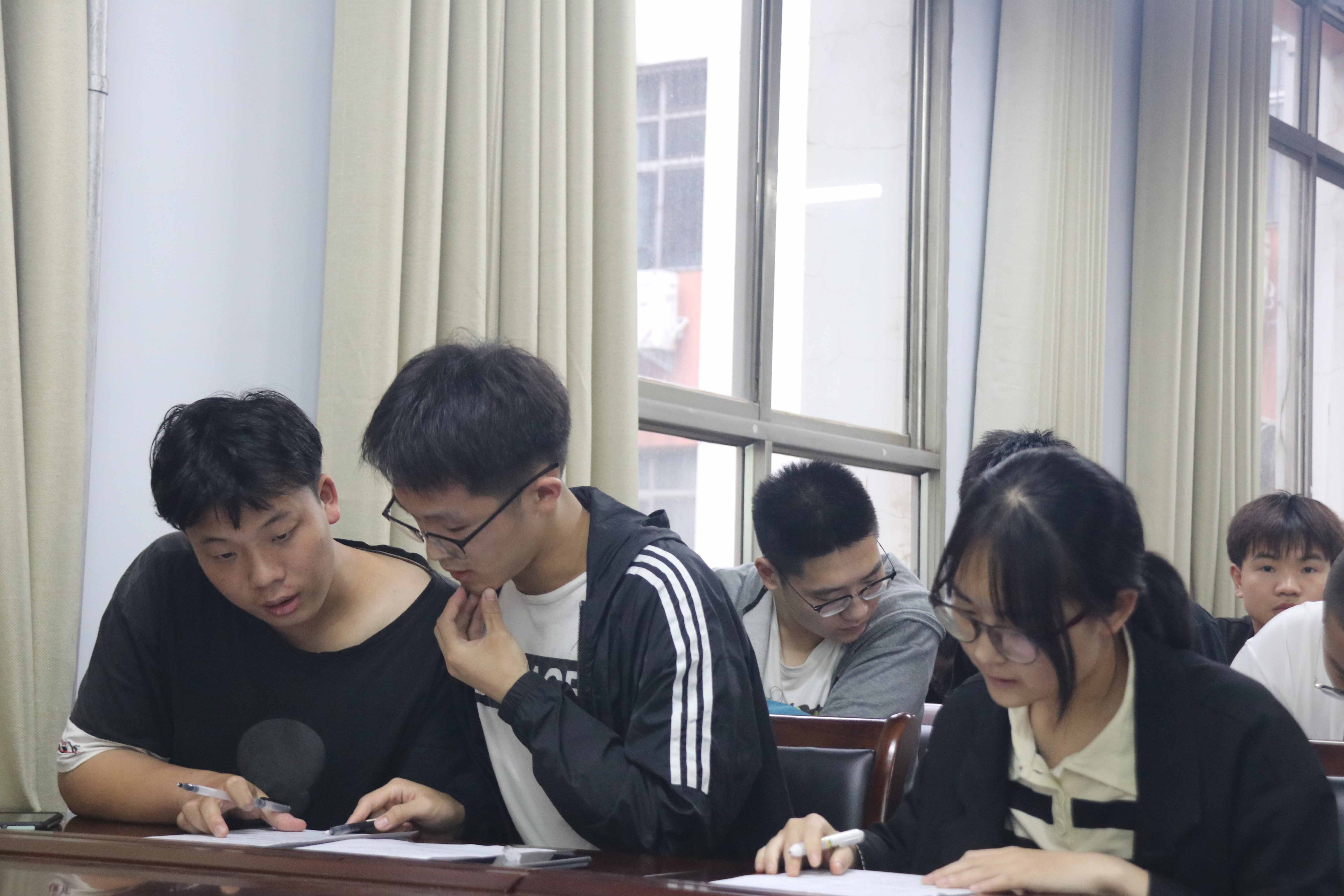 在线德州扑克现金