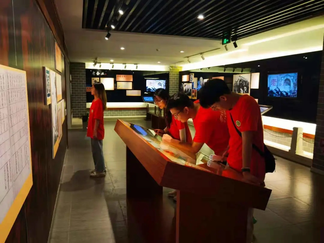 ���ߵ����˿��ֽ�