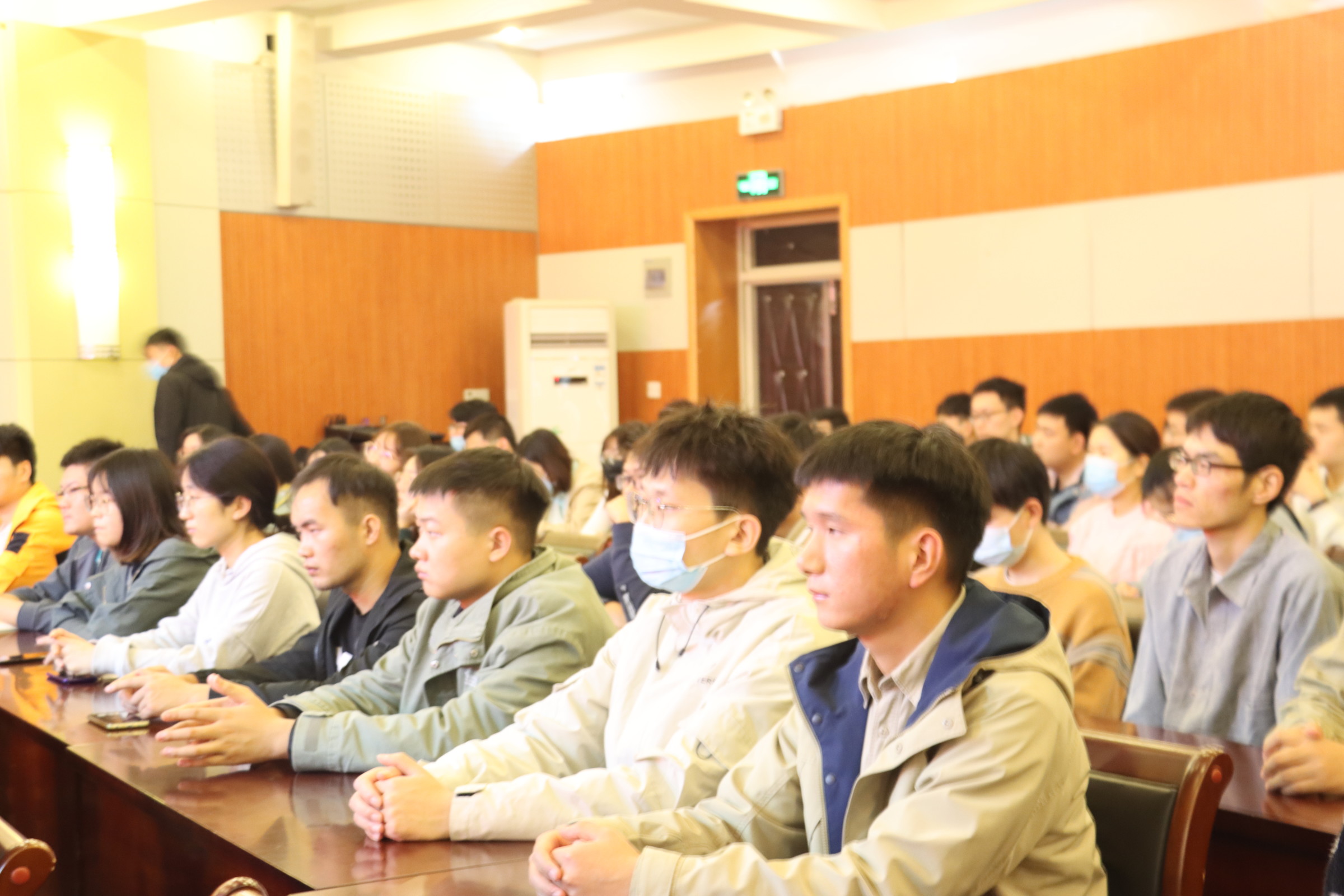 ���ߵ����˿��ֽ�