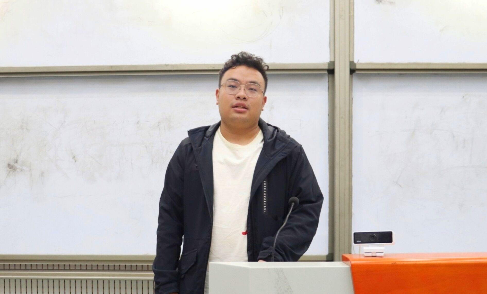 ���ߵ����˿��ֽ�