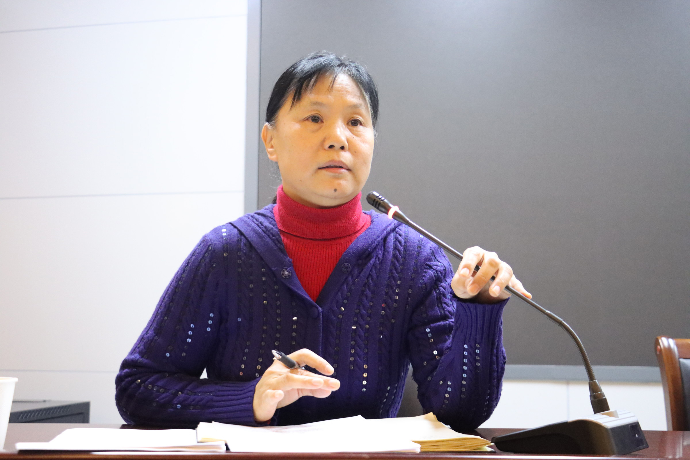 ���ߵ����˿��ֽ�