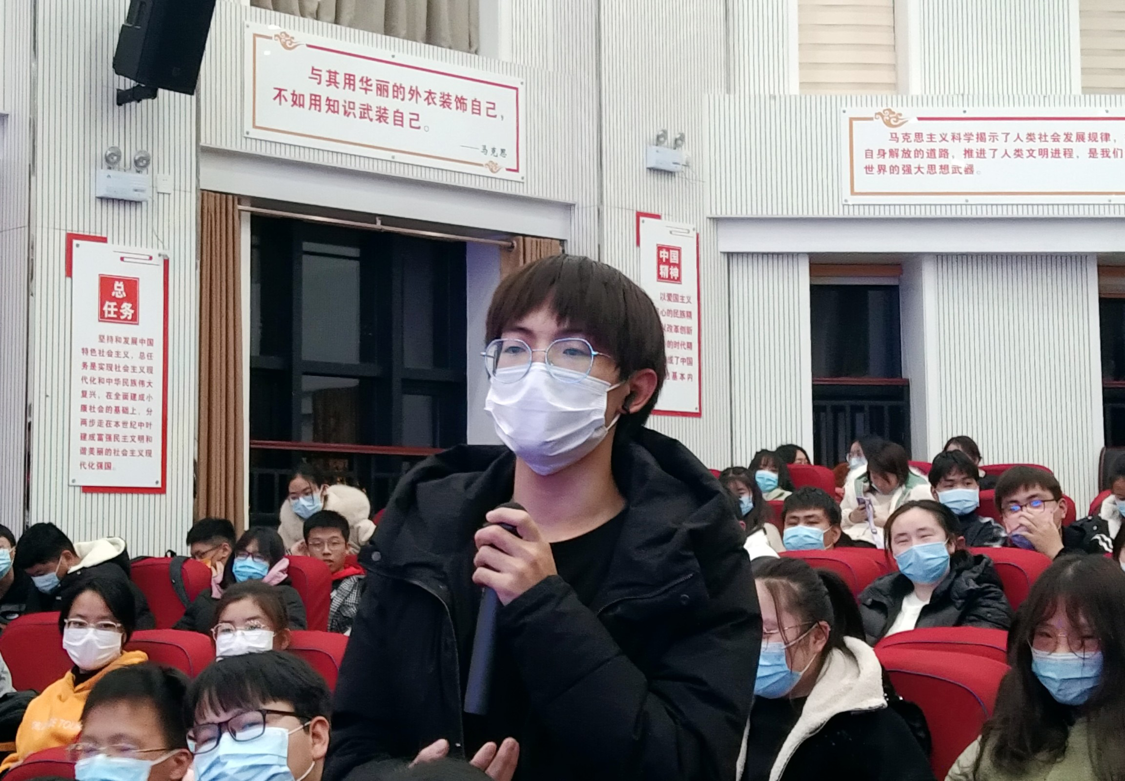 在线德州扑克现金