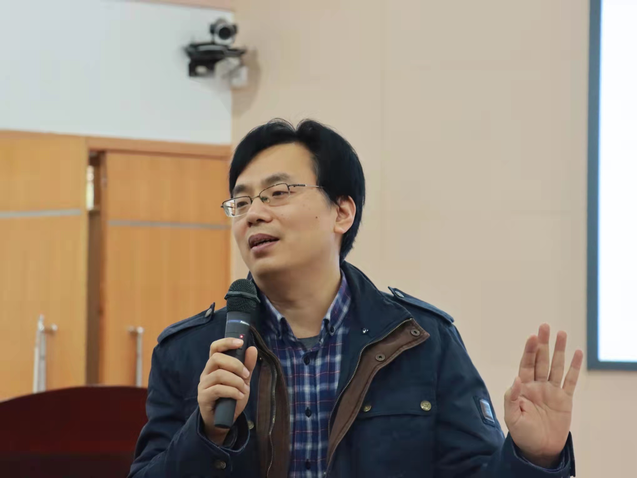 在线德州扑克现金