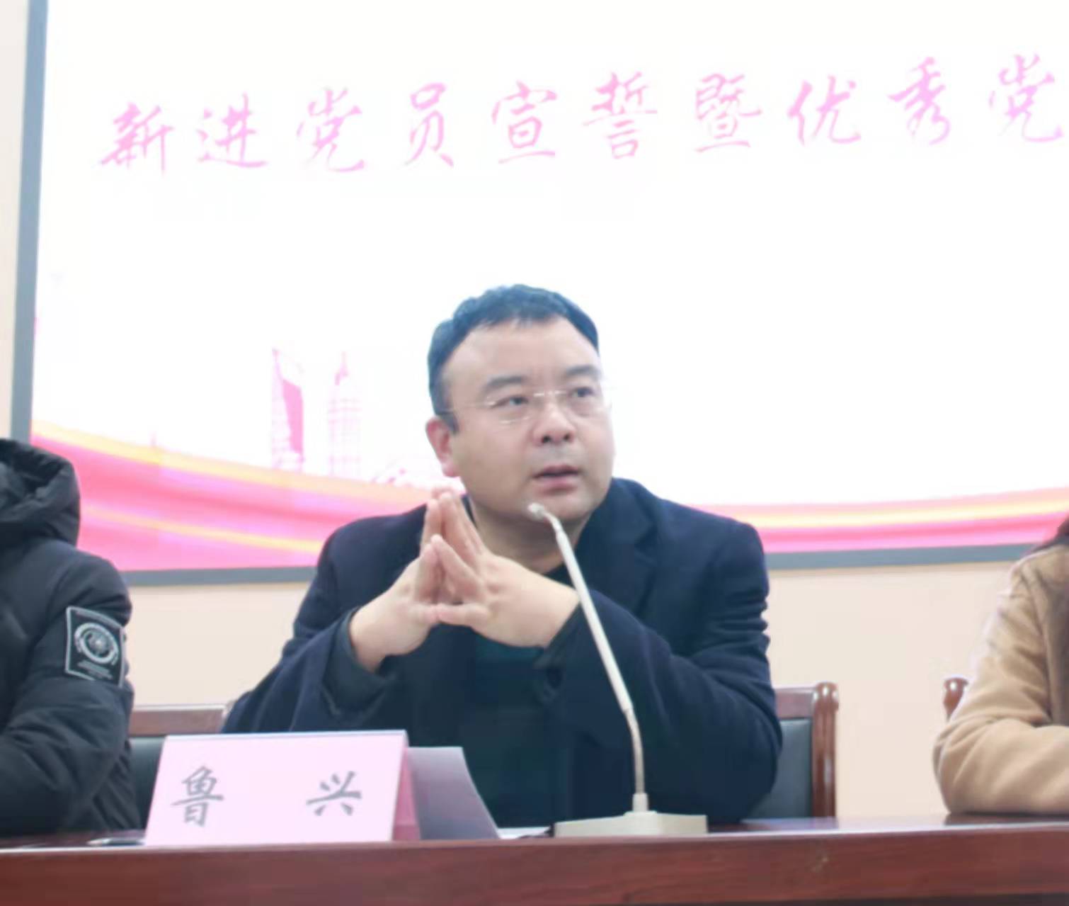 ���ߵ����˿��ֽ�