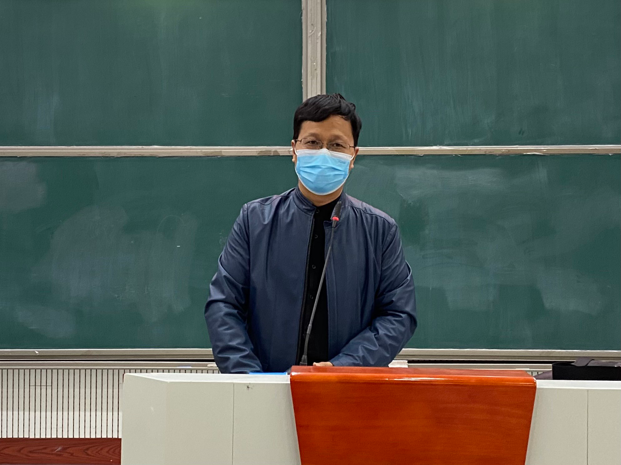 ���ߵ����˿��ֽ�