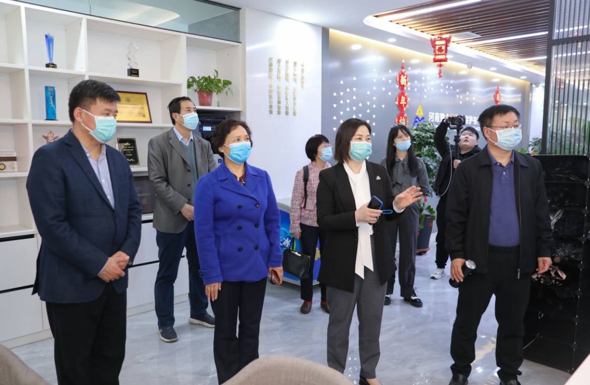 ���ߵ����˿��ֽ�