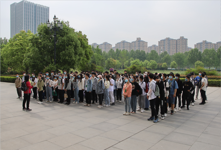 ���ߵ����˿��ֽ�