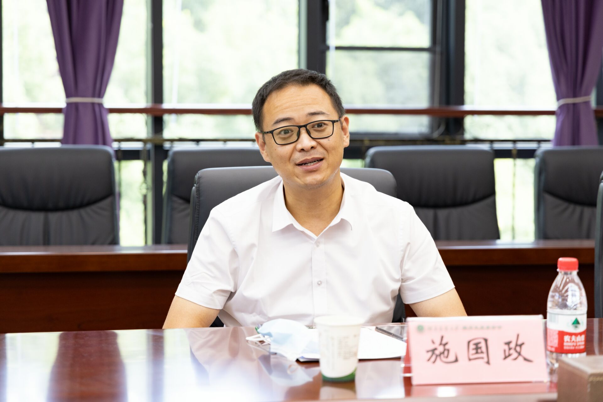 ���ߵ����˿��ֽ�