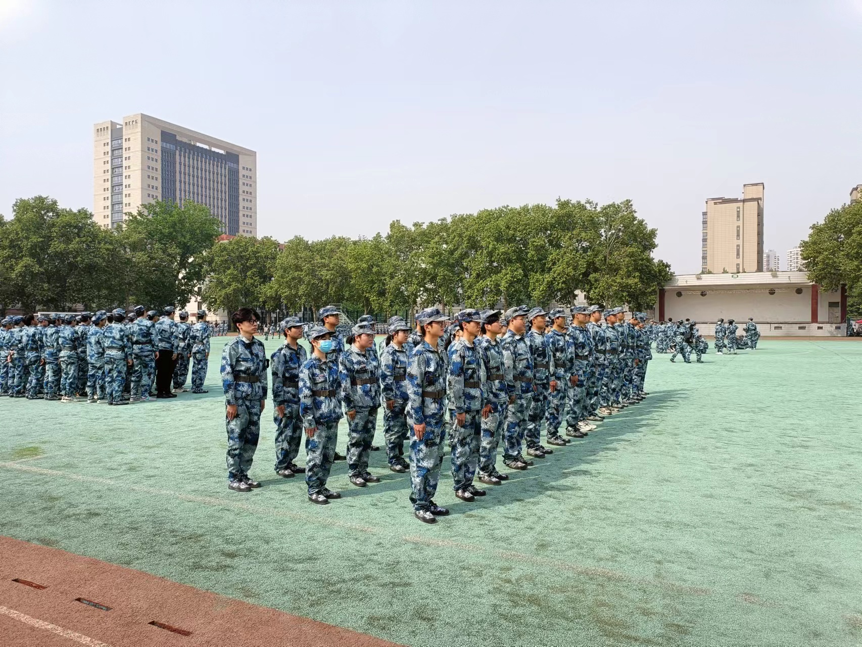 ���ߵ����˿��ֽ�