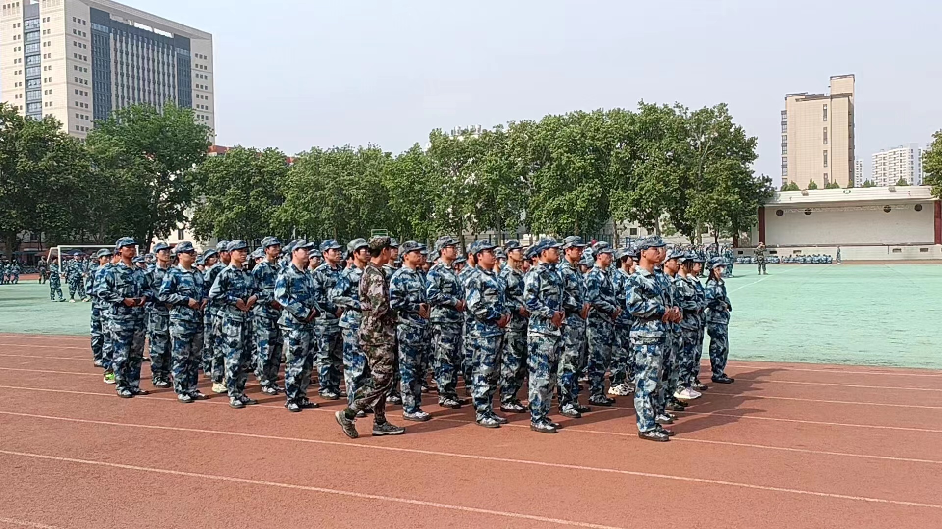 ���ߵ����˿��ֽ�