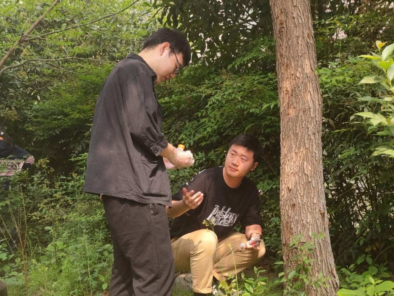 ���ߵ����˿��ֽ�