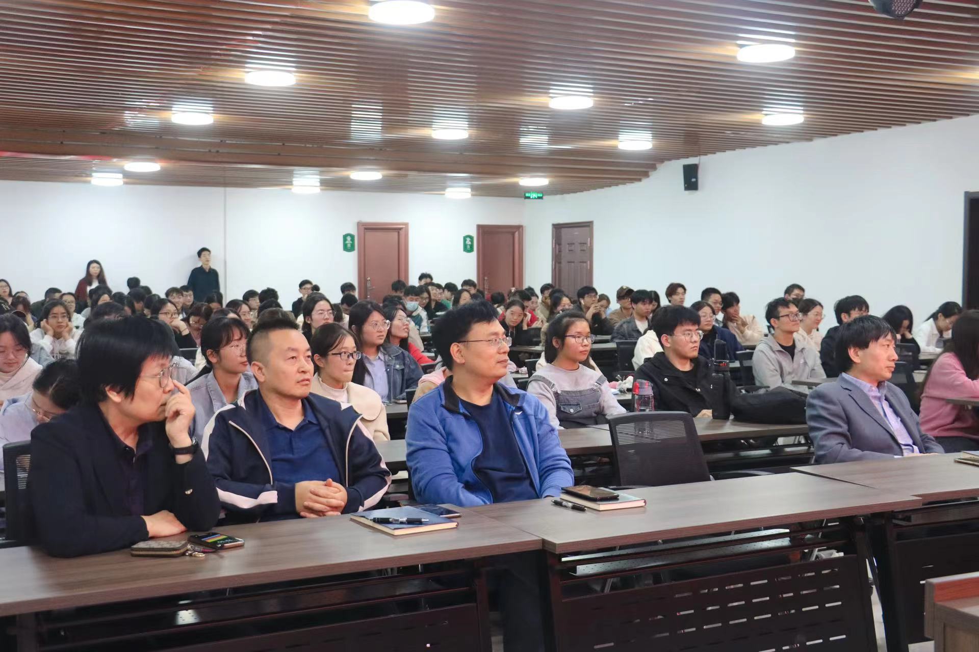 ���ߵ����˿��ֽ�