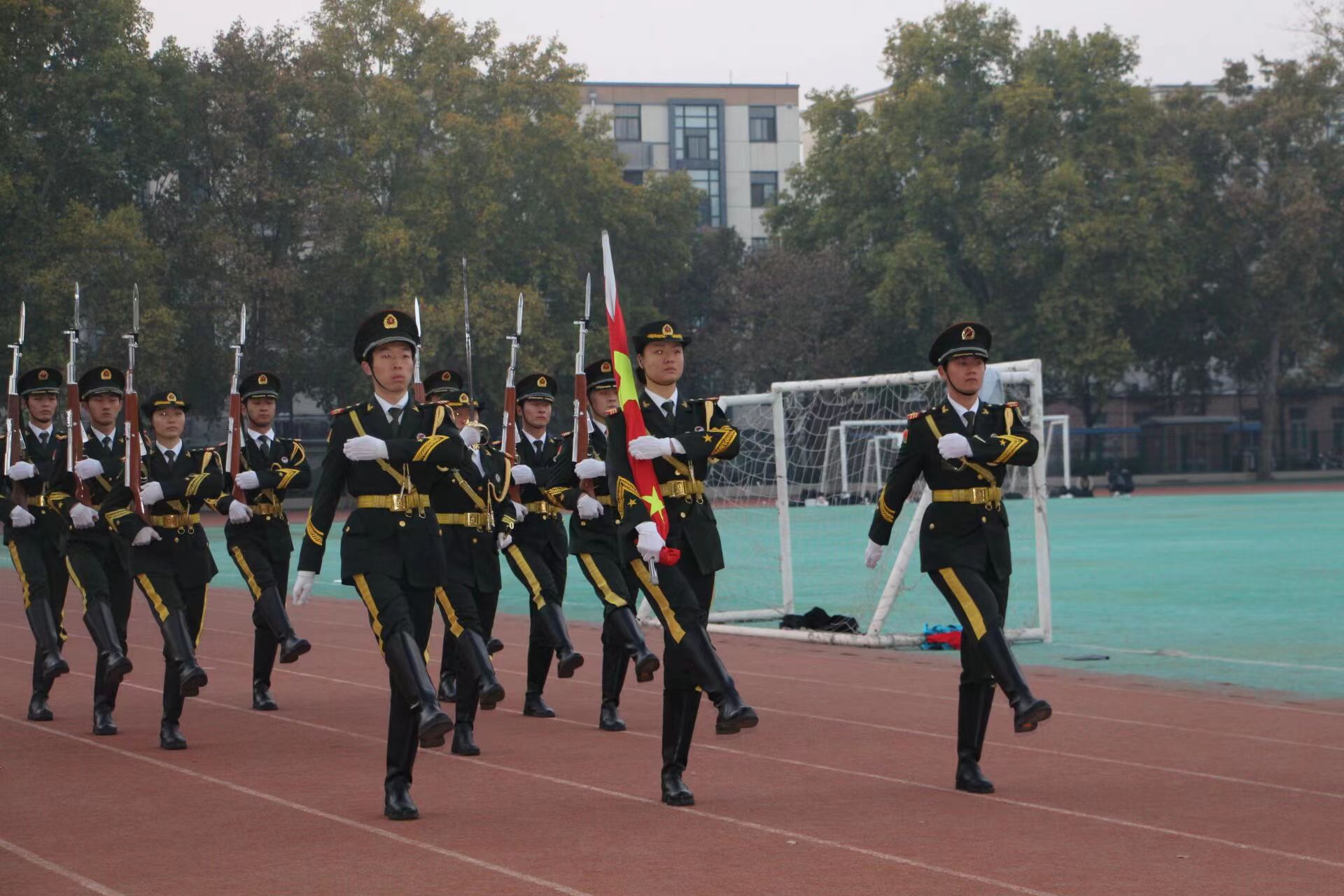 ���ߵ����˿��ֽ�