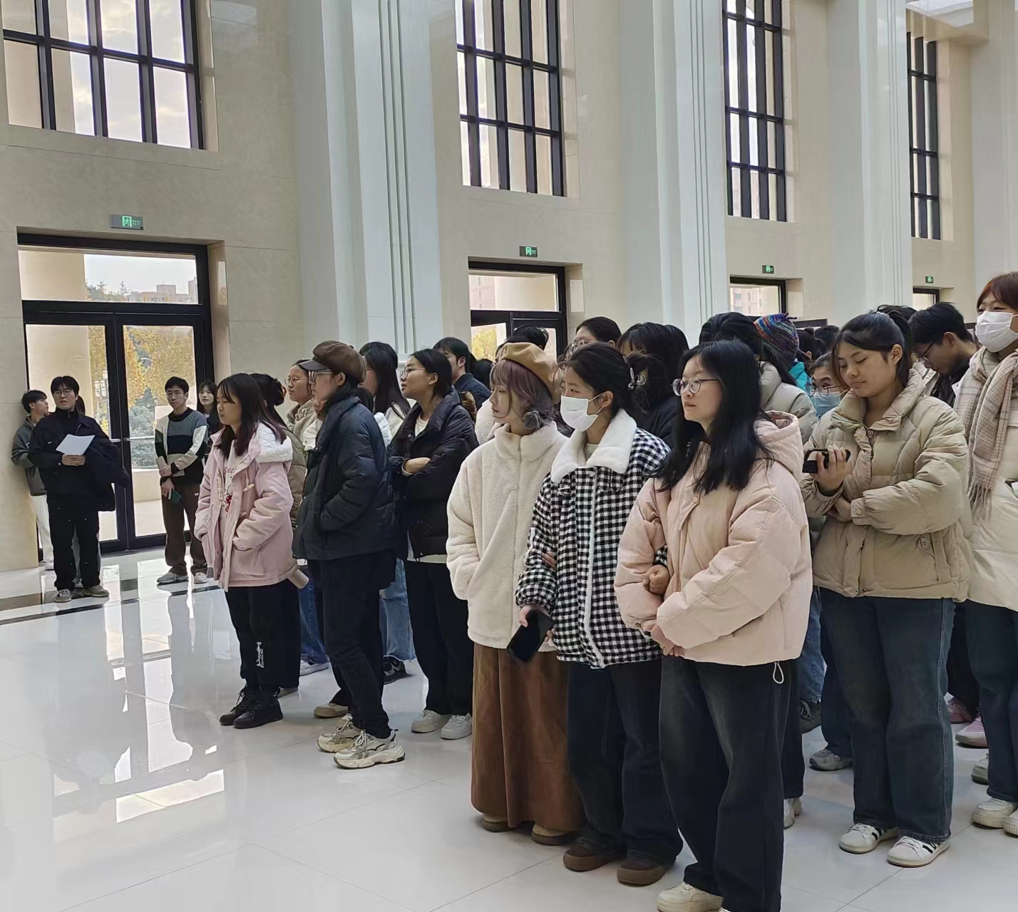 ���ߵ����˿��ֽ�