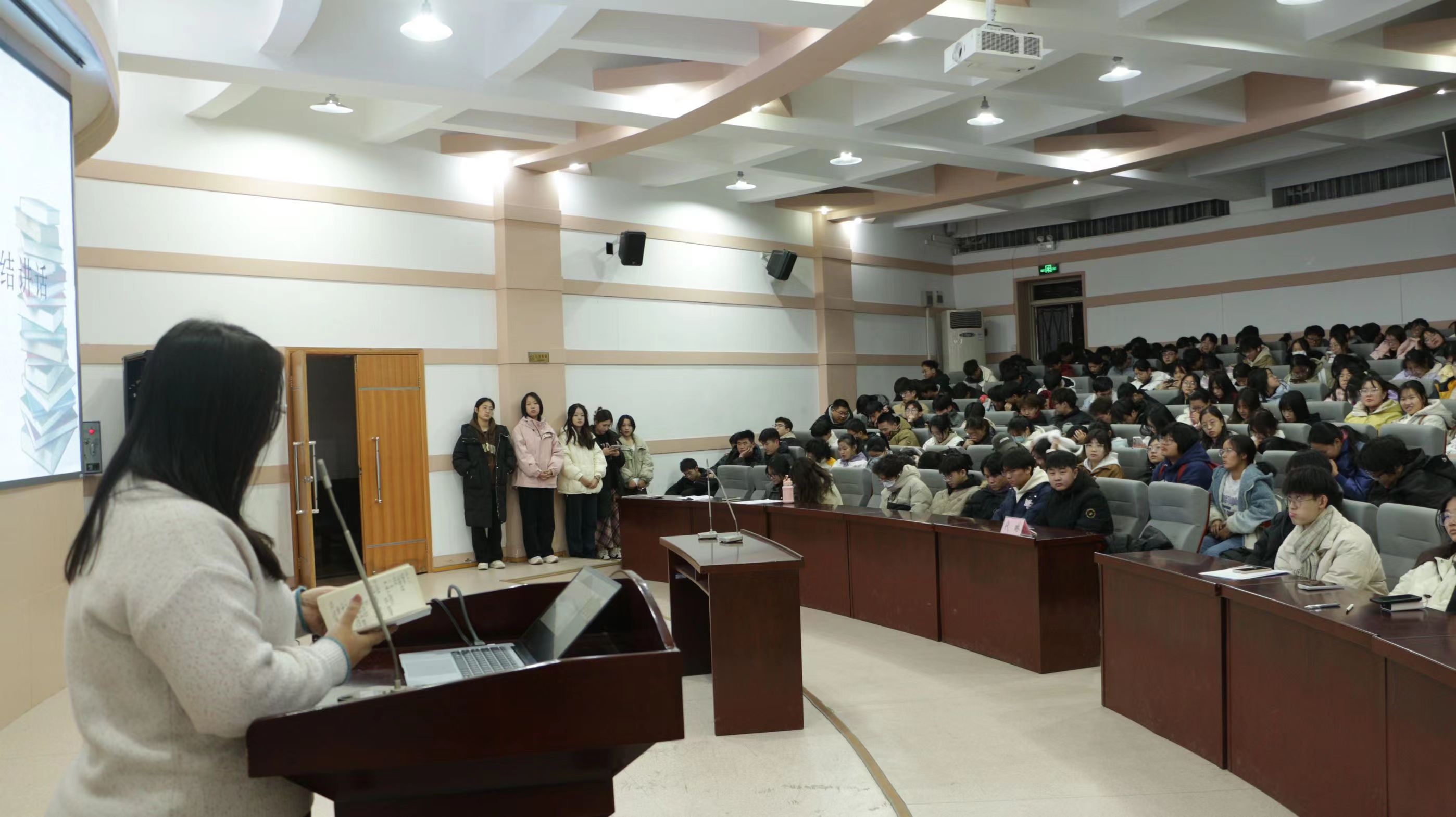 在线德州扑克现金