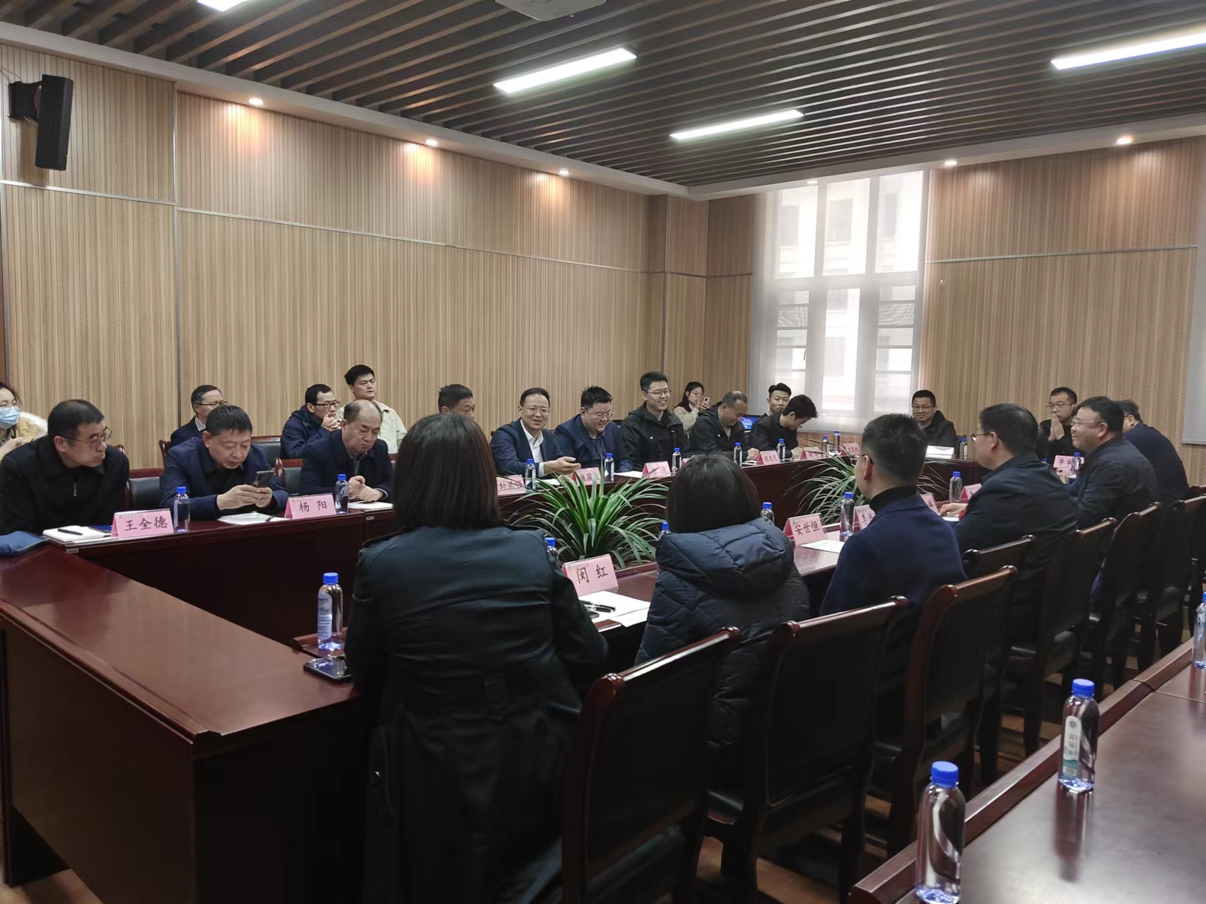 ���ߵ����˿��ֽ�