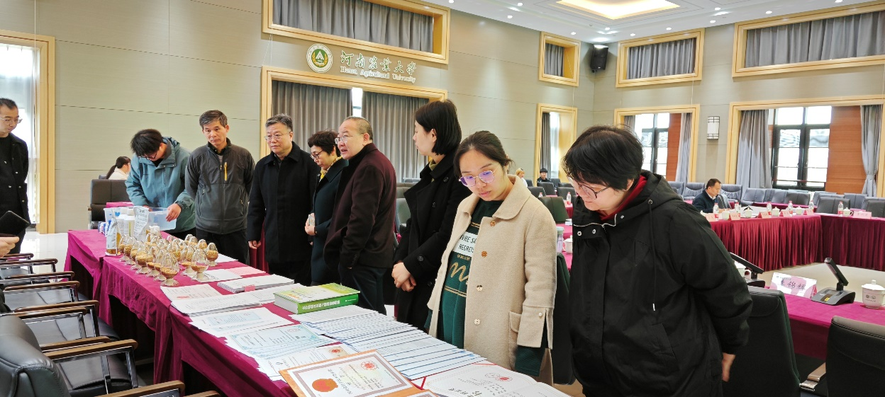 在线德州扑克现金