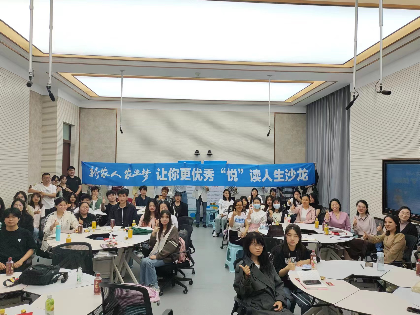 在线德州扑克现金