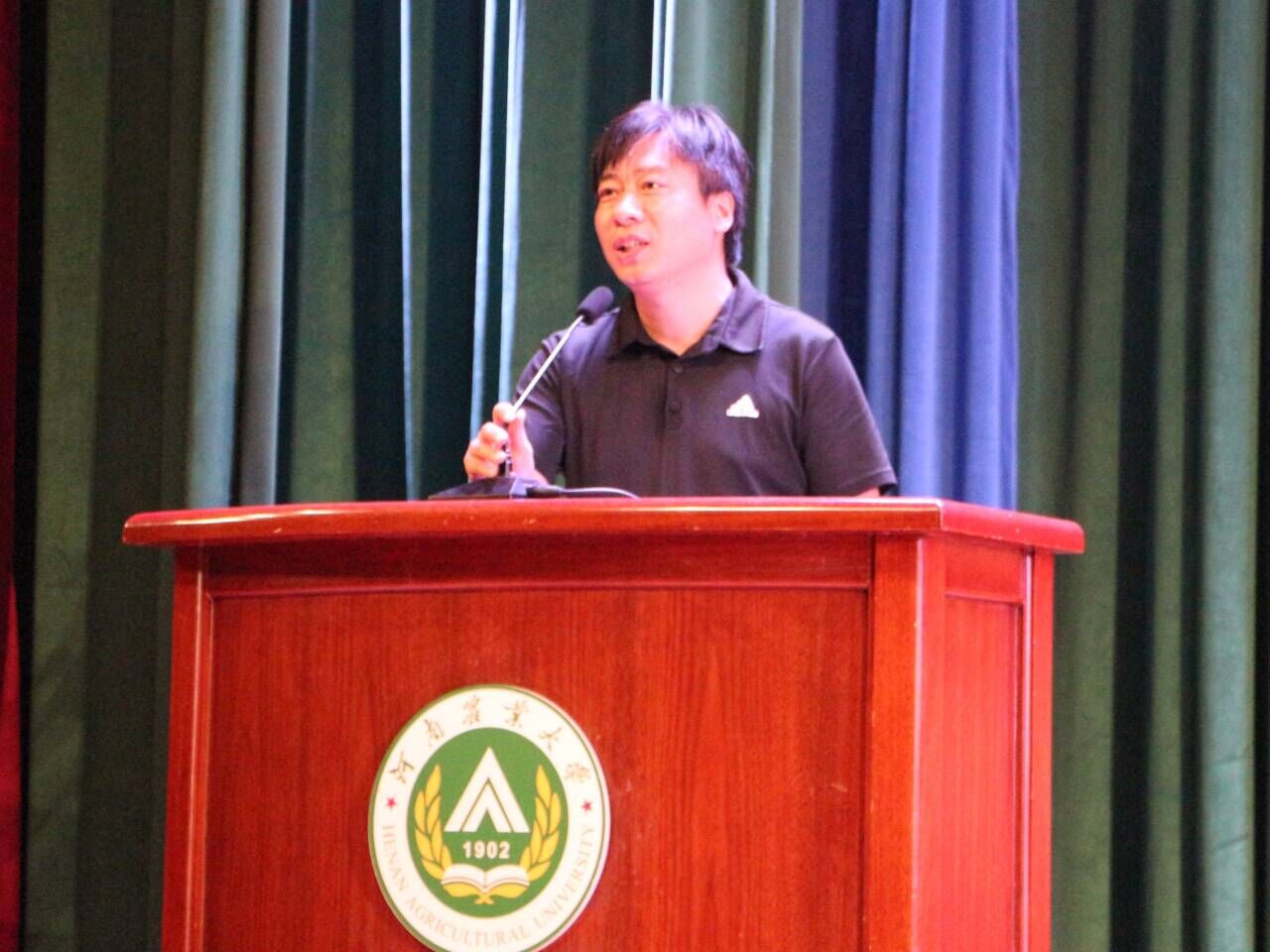 ���ߵ����˿��ֽ�