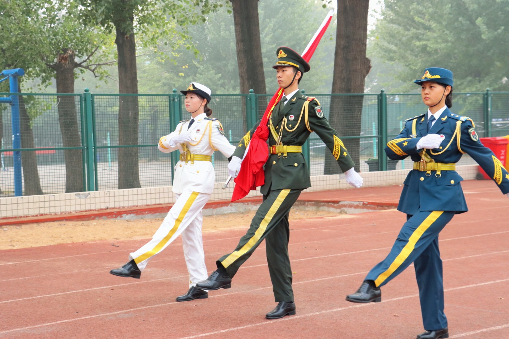 ���ߵ����˿��ֽ�