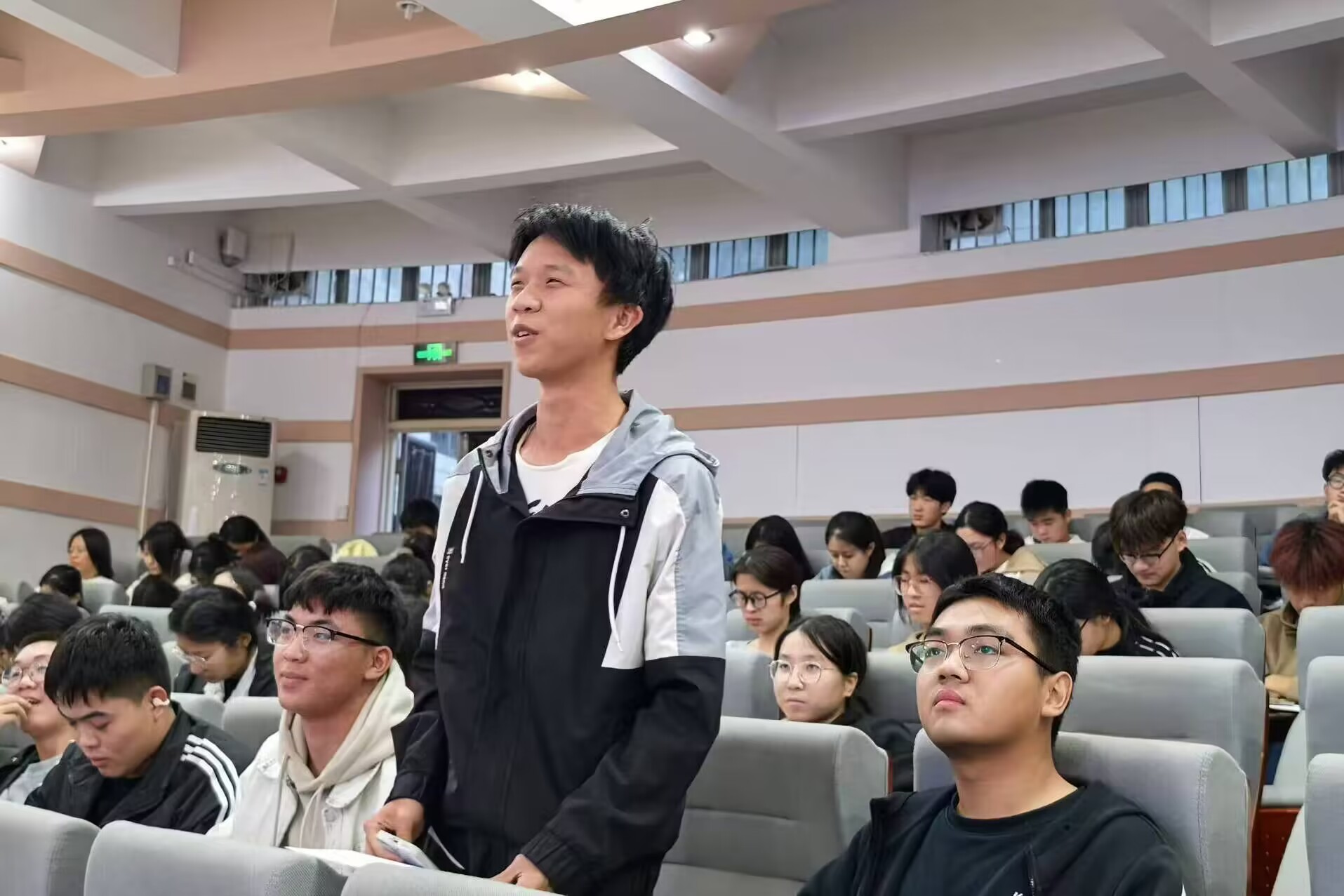 ���ߵ����˿��ֽ�