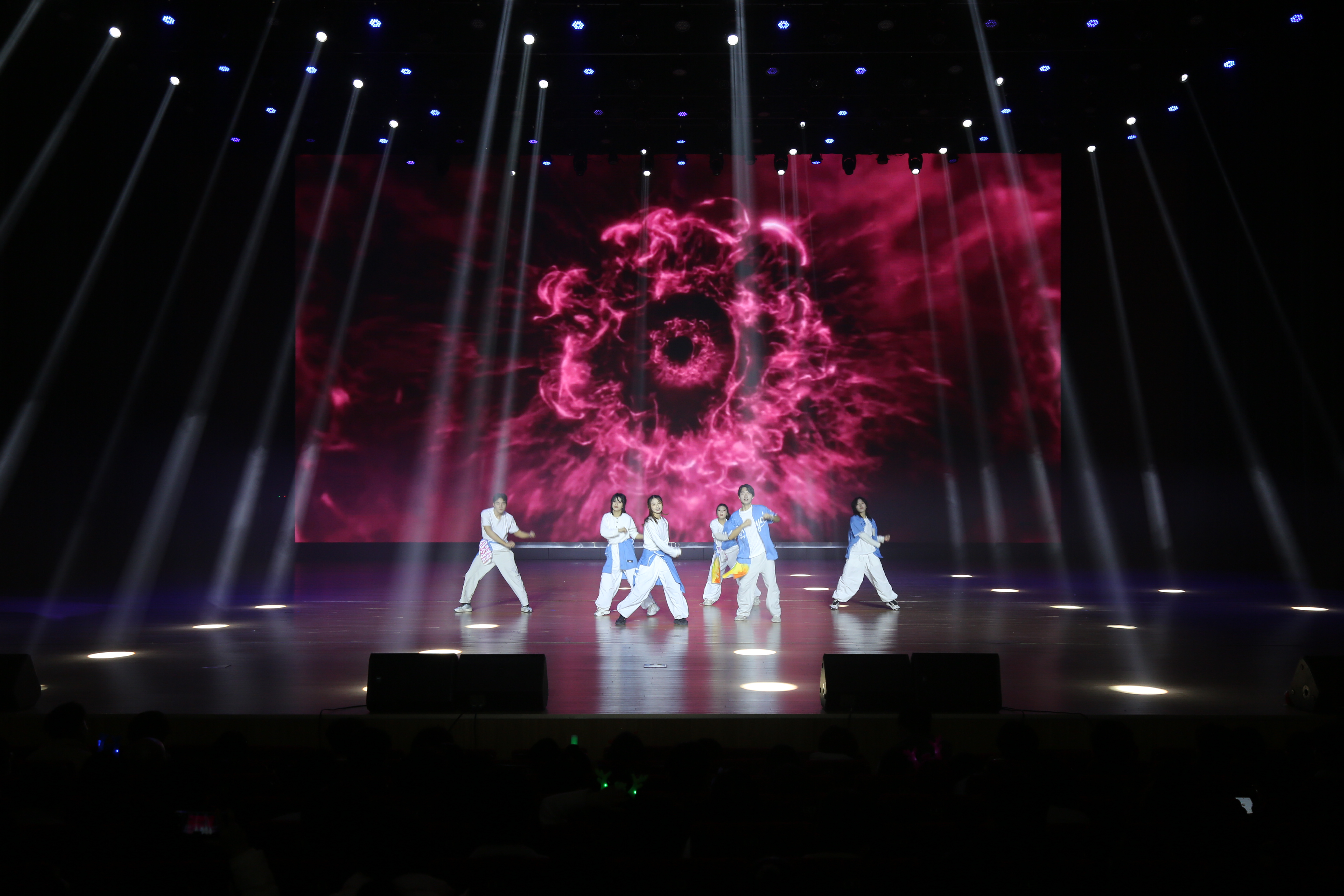 ���ߵ����˿��ֽ�