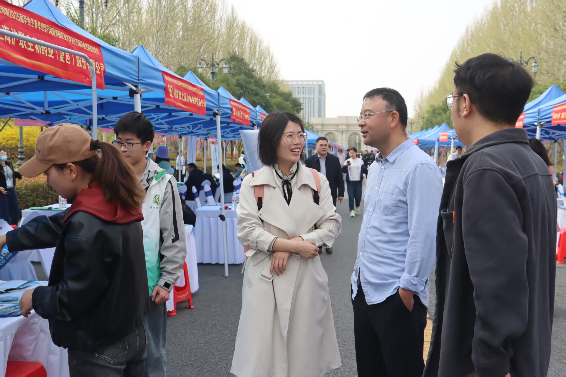 ���ߵ����˿��ֽ�