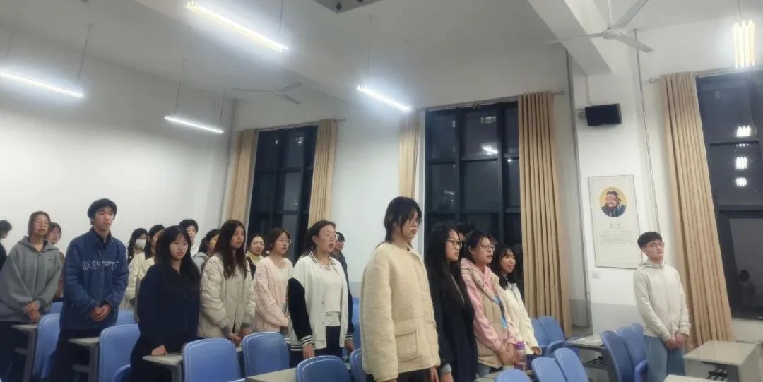 ���ߵ����˿��ֽ�