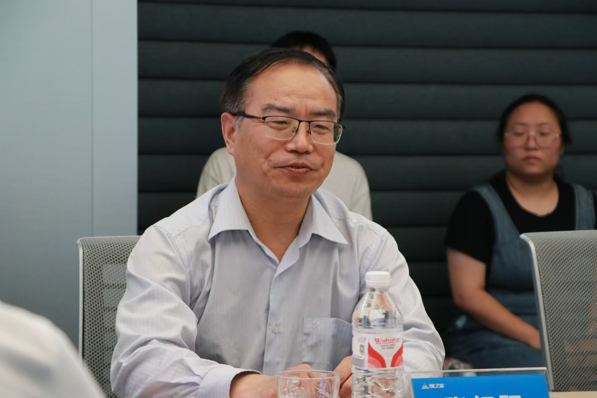 ���ߵ����˿��ֽ�