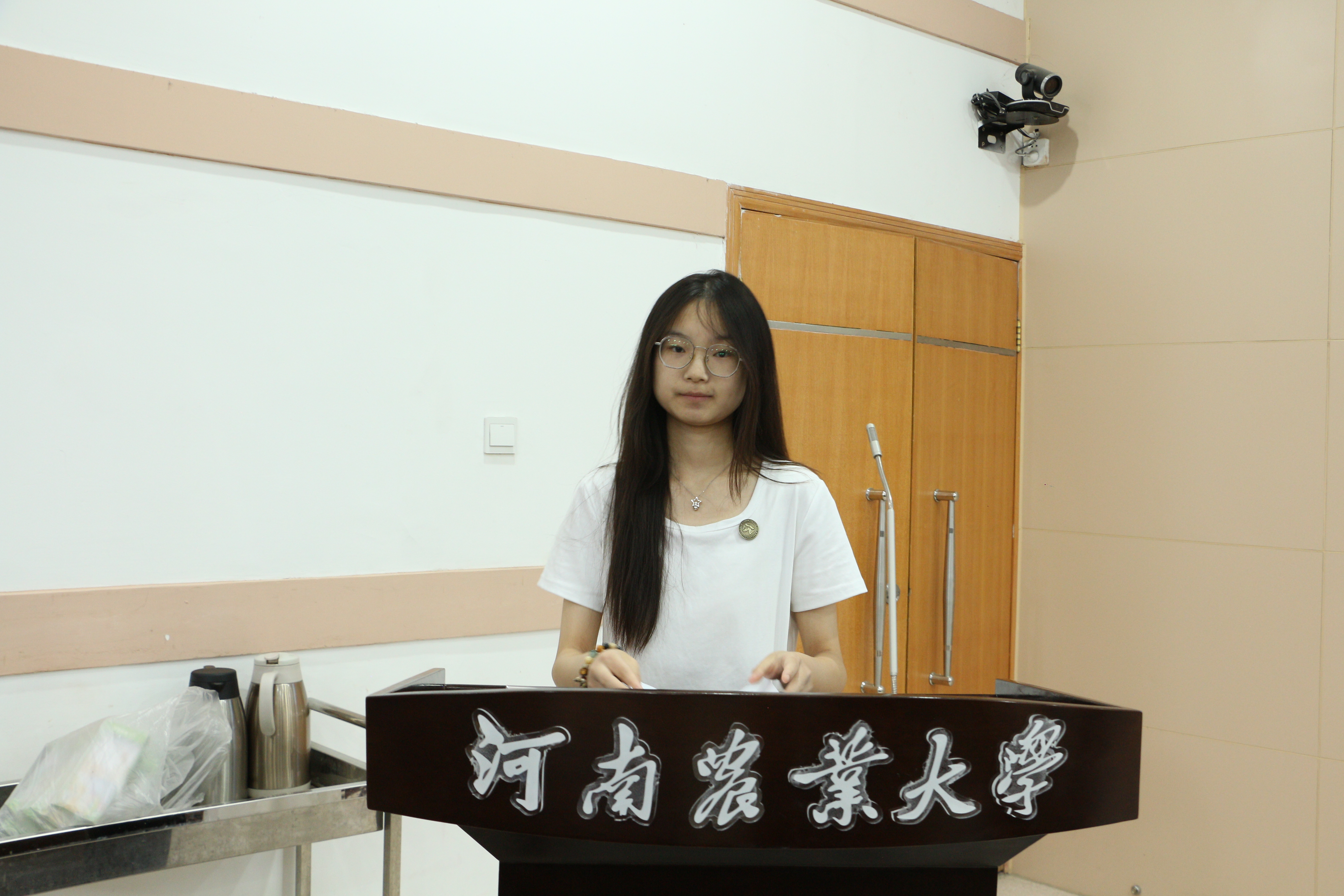 ���ߵ����˿��ֽ�