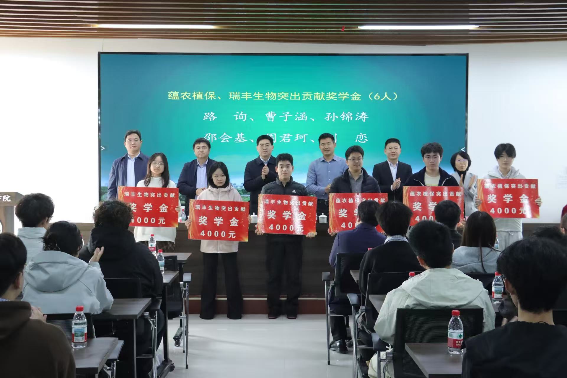 在线德州扑克现金