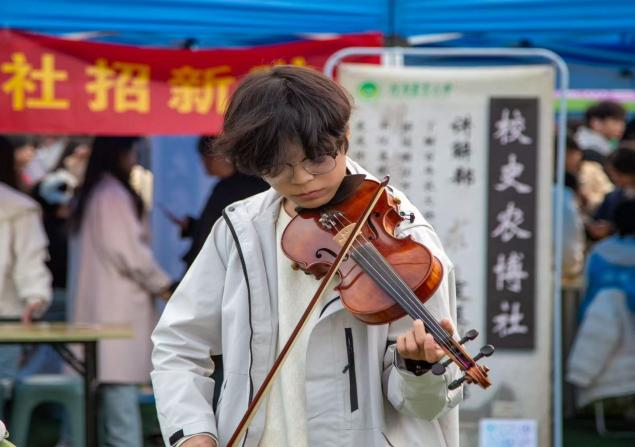 在线德州扑克现金