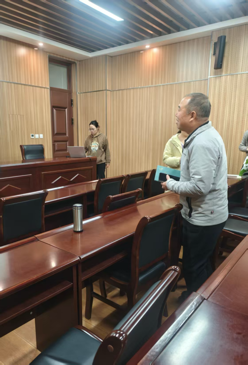 ���ߵ����˿��ֽ�